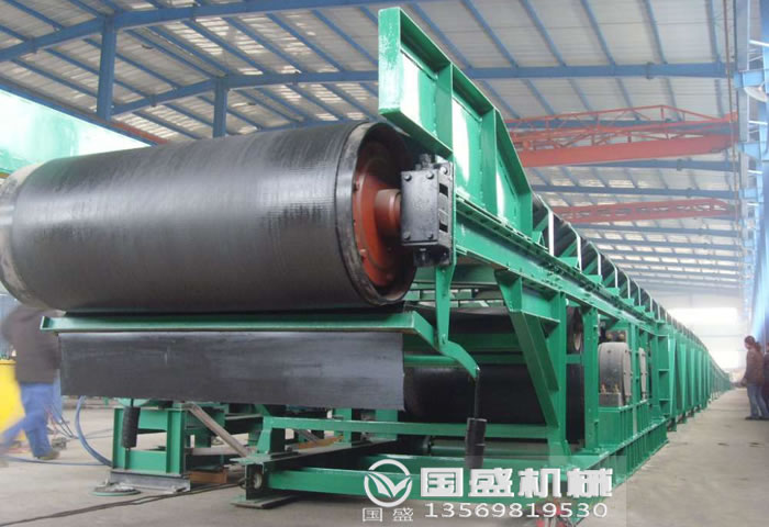 沙場輸送機 沙場輸送機
